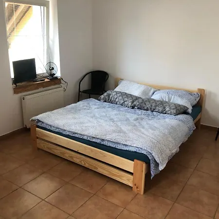 Vendégház Pizzerie Krcma