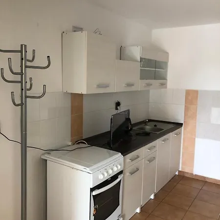 Vendégház Pizzerie Krcma Skalná