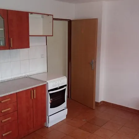 Vendégház Pizzerie Krcma Skalná